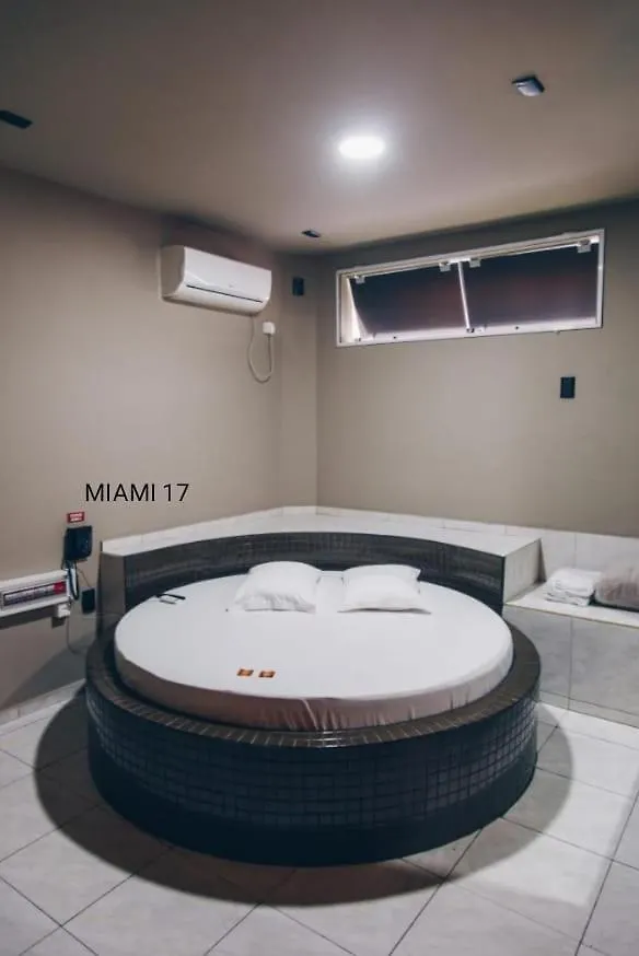 Motel para Casais Champagne Motel Tubarão Brasil